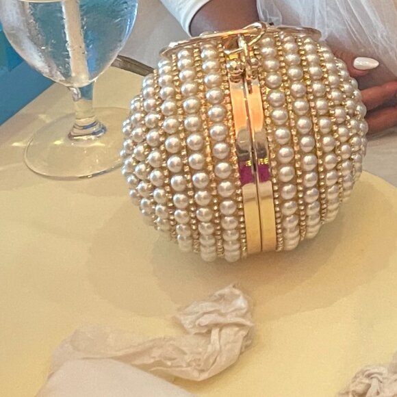 Neiman Marcus Round Gold Pearl Ball Wedding Handbag - Picture 2 of 4